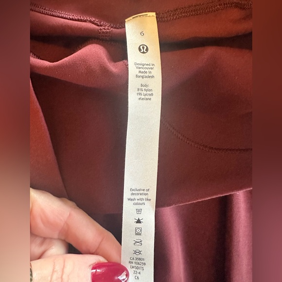 Lululemon Athletica Red Merlot Align High-Rise Pants Size 6 NWT 28” - Picture 12 of 12